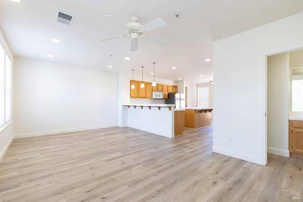31 Johnson ST, Windsor, CA 95492