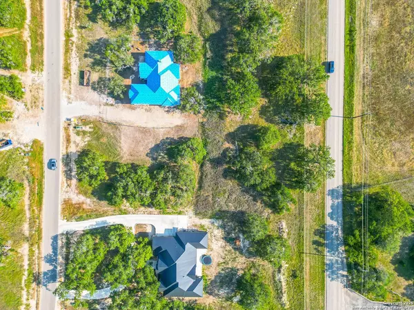 937 Annabelle Ave, Bulverde, TX 78163