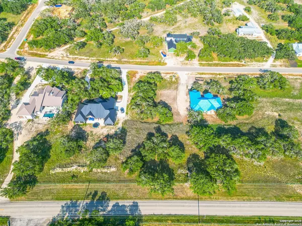 937 Annabelle Ave, Bulverde, TX 78163