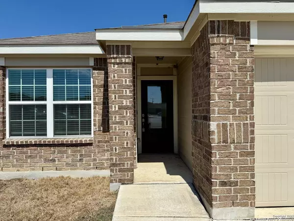 807 Blue Landing, San Antonio, TX 78221