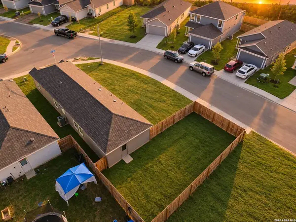 6863 Chert Chase, Elmendorf, TX 78112