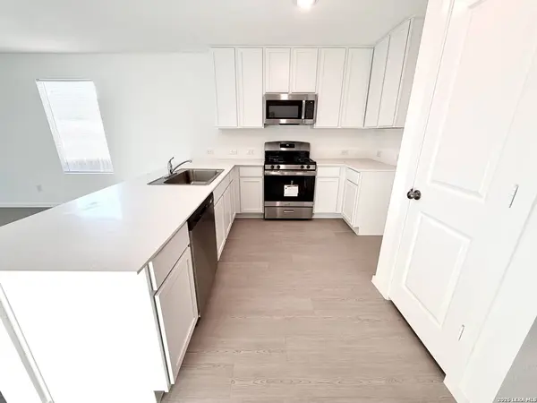 2824 Jasper Stone, San Antonio, TX 78264