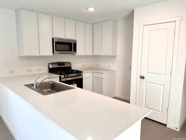 2824 Jasper Stone, San Antonio, TX 78264