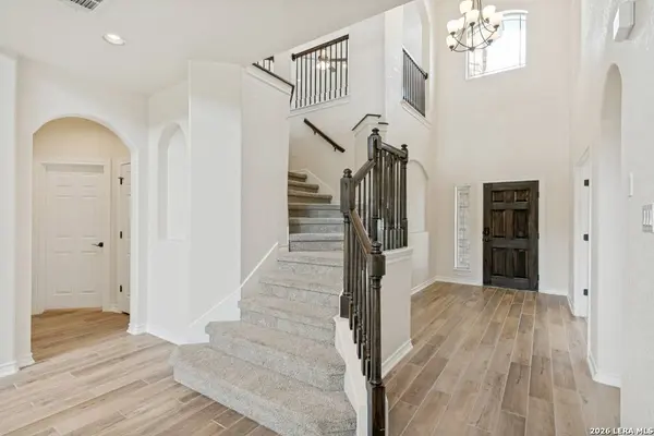 6923 Comanche Cougar, San Antonio, TX 78233