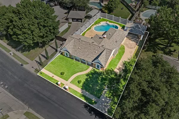 501 Eagle Drive, Bedford, TX 76021