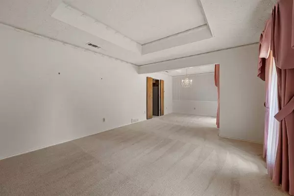 1401 Limetree Lane, Irving, TX 75061