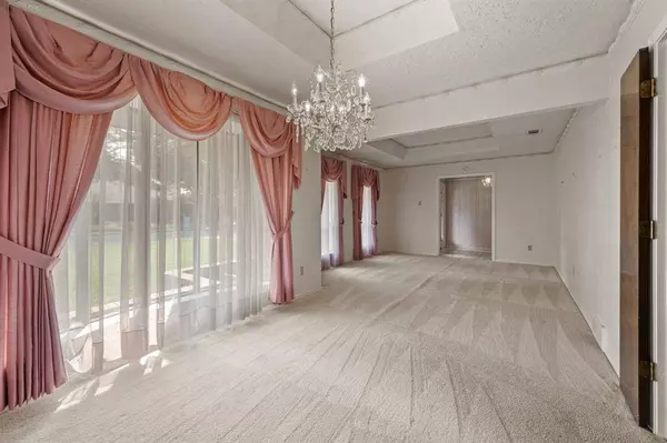 1401 Limetree Lane, Irving, TX 75061