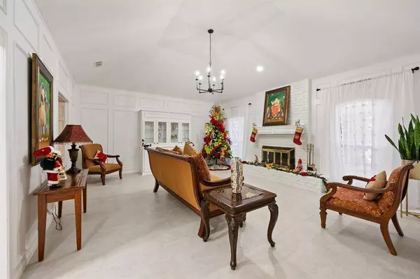 3512 Cliffwood Drive, Colleyville, TX 76034