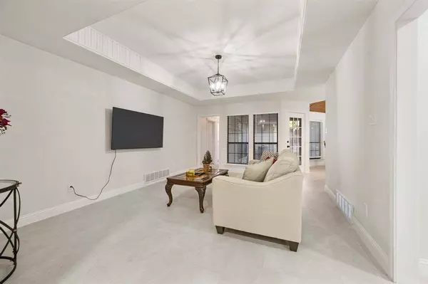 3512 Cliffwood Drive, Colleyville, TX 76034