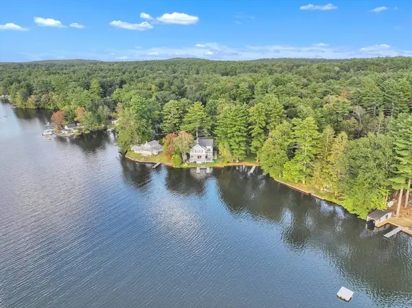 43 Mountain Brook Rd, Sturbridge, MA 01566