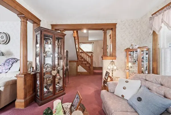 20 Lamar Ave, Worcester, MA 01604