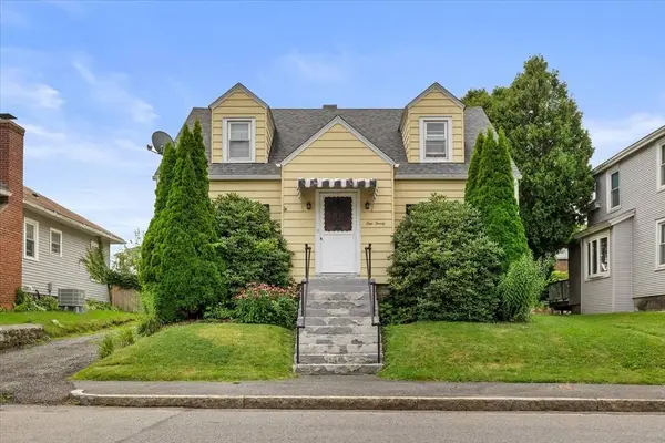 120 Farrar Ave