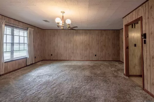 60245 Bayou Rd, Plaquemine, LA 70764