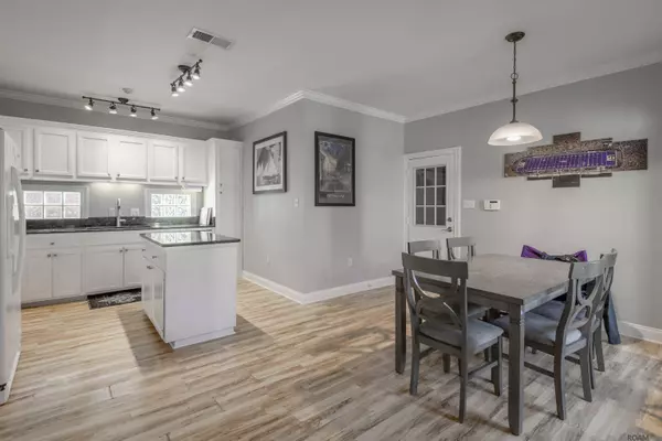 5659 Arialo Dr, Baton Rouge, LA 70820