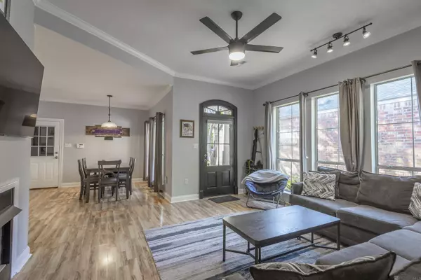 5659 Arialo Dr, Baton Rouge, LA 70820