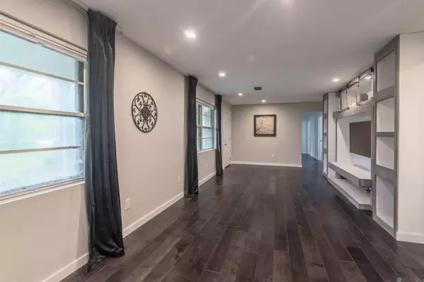 8920 Comite Dr, Baker, LA 70714