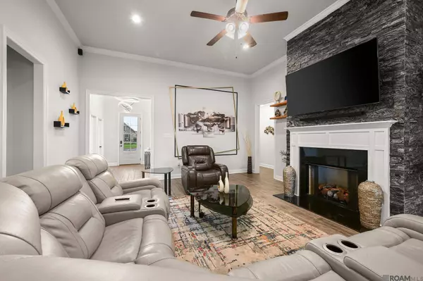 41241 Coastline Ave, Gonzales, LA 70737