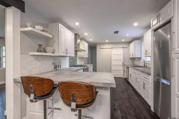 8920 Comite Dr, Baker, LA 70714