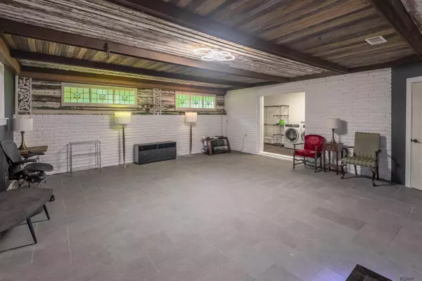 8920 Comite Dr, Baker, LA 70714