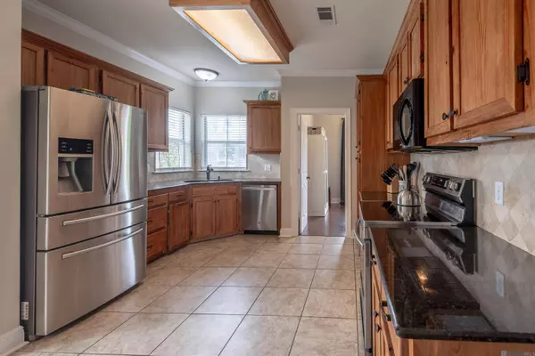 5443 Greenshire Ave, Baton Rouge, LA 70817