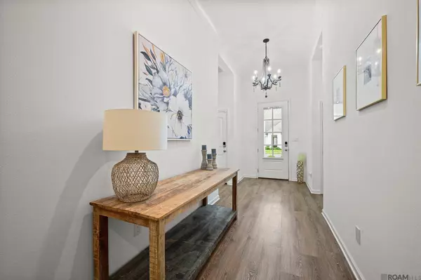 5412 Heron Landing Dr, Baton Rouge, LA 70816