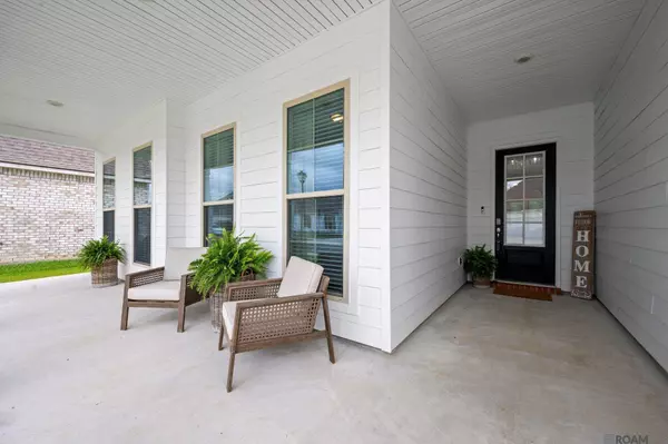 5412 Heron Landing Dr, Baton Rouge, LA 70816