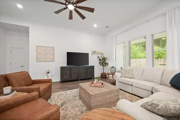 5412 Heron Landing Dr, Baton Rouge, LA 70816