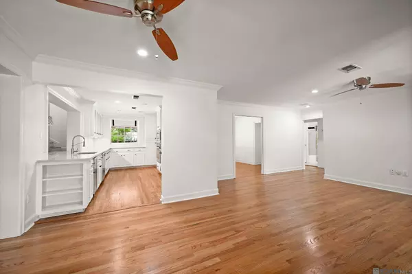 7124 Sheffield Ave, Baton Rouge, LA 70806