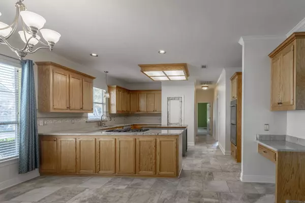 3534 Harris Dr, Baton Rouge, LA 70816