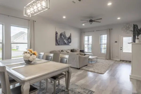 1202 Rustic Pine Dr, Baton Rouge, LA 70820