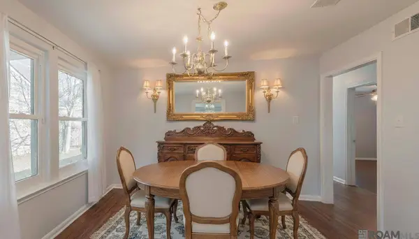 1412 W Fairview Dr, Baton Rouge, LA 70816