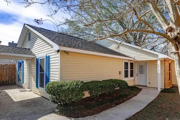 1412 W Fairview Dr, Baton Rouge, LA 70816