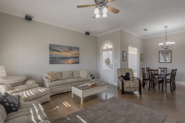 4023 Northshore Ave, Baton Rouge, LA 70820