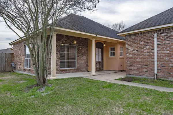 3911 Caspiana Ave, Baton Rouge, LA 70820