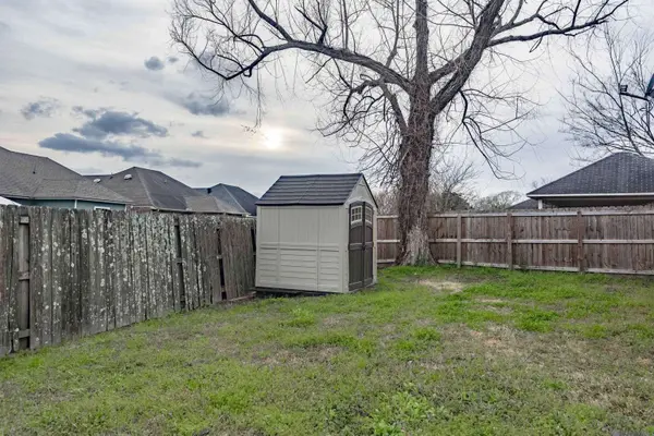 3911 Caspiana Ave, Baton Rouge, LA 70820