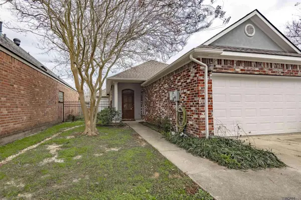 5545 Ducros Dr, Baton Rouge, LA 70820