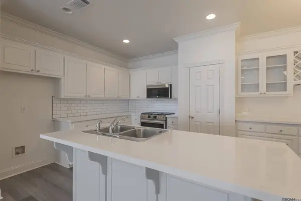 2030 Springmorning Dr, Saint George, LA 70810