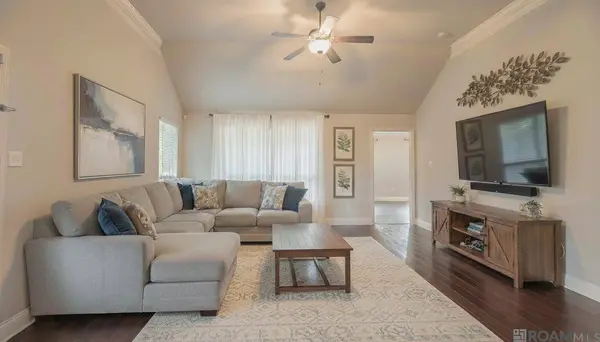 41408 Creekstone Ave, Prairieville, LA 70769