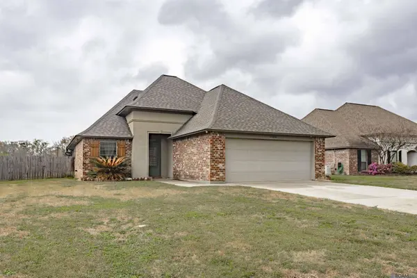 41408 Creekstone Ave, Prairieville, LA 70769
