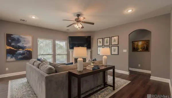 23324 Conifer Rd, Denham Springs, LA 70726