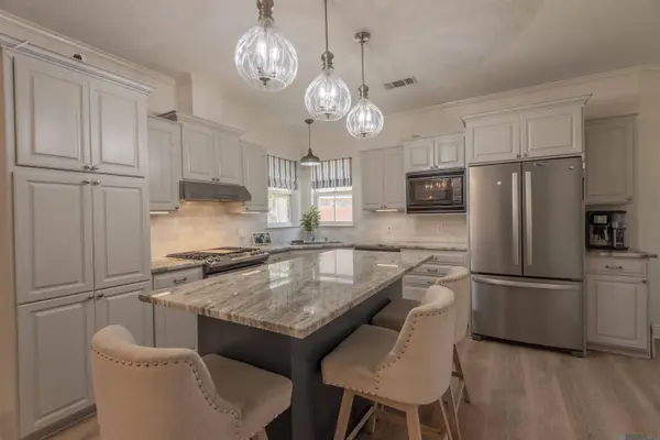 1757 E Nelson St, Gonzales, LA 70737