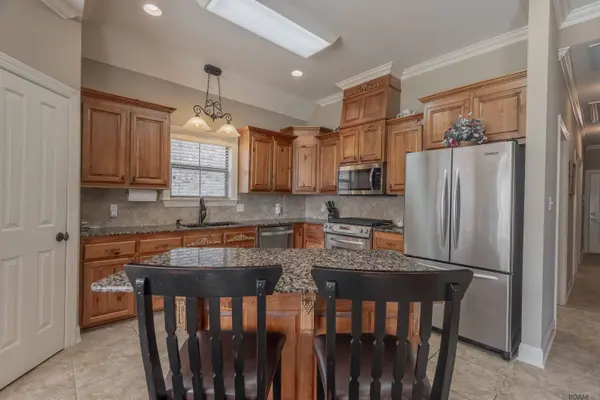 10808 Hillbrook Ave, Baton Rouge, LA 70810