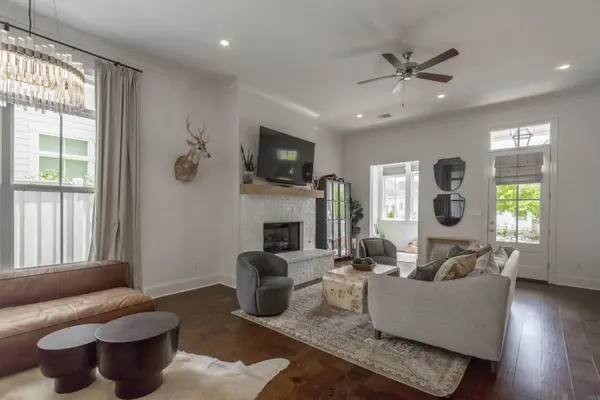 5139 Cheneau Ln, Baton Rouge, LA 70808