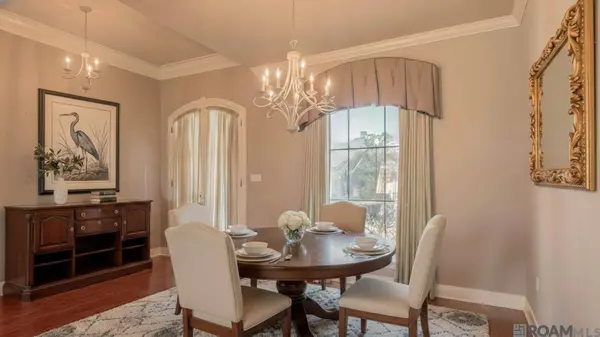 825 Wordsworth Dr, Baton Rouge, LA 70810