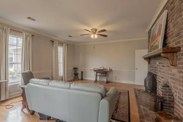 3027 Valcour Aime Ave, Baton Rouge, LA 70820