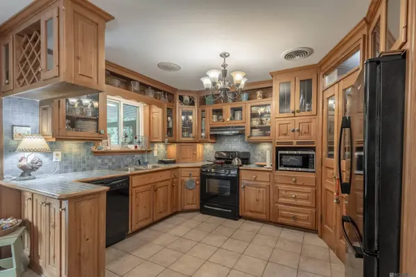 4029 Downing Dr, Baton Rouge, LA 70809