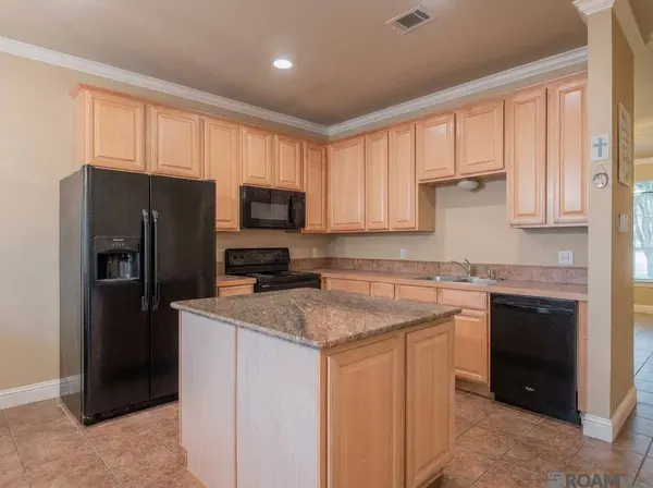 4000 Lake Beau Pre ##160, Baton Rouge, LA 70820