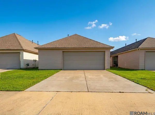 7844 W Pelican Lakes Ave, Baton Rouge, LA 70820