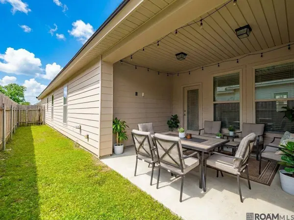 7844 W Pelican Lakes Ave, Baton Rouge, LA 70820