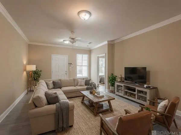 1362 Brightside Dr ##201, Baton Rouge, LA 70820